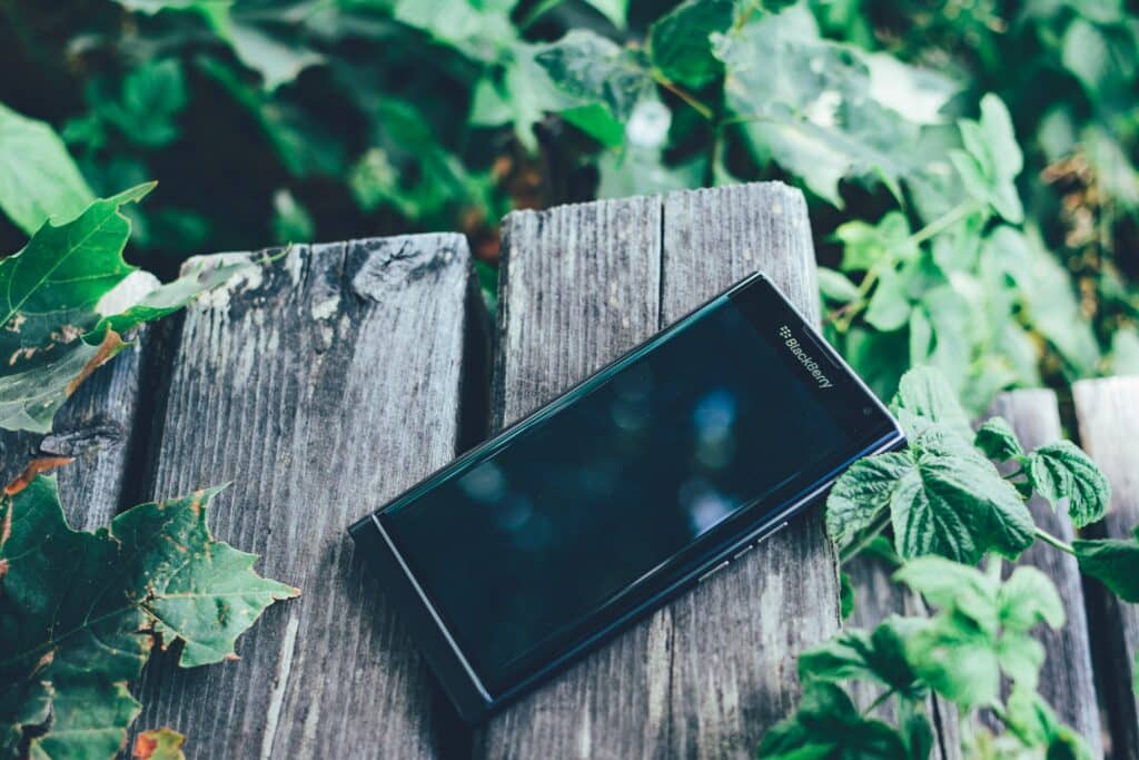 blackberry priv android smartphone